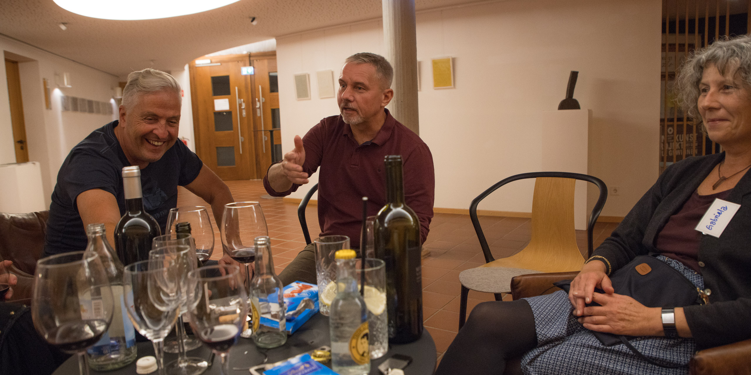 20221029230401 R5D 9667