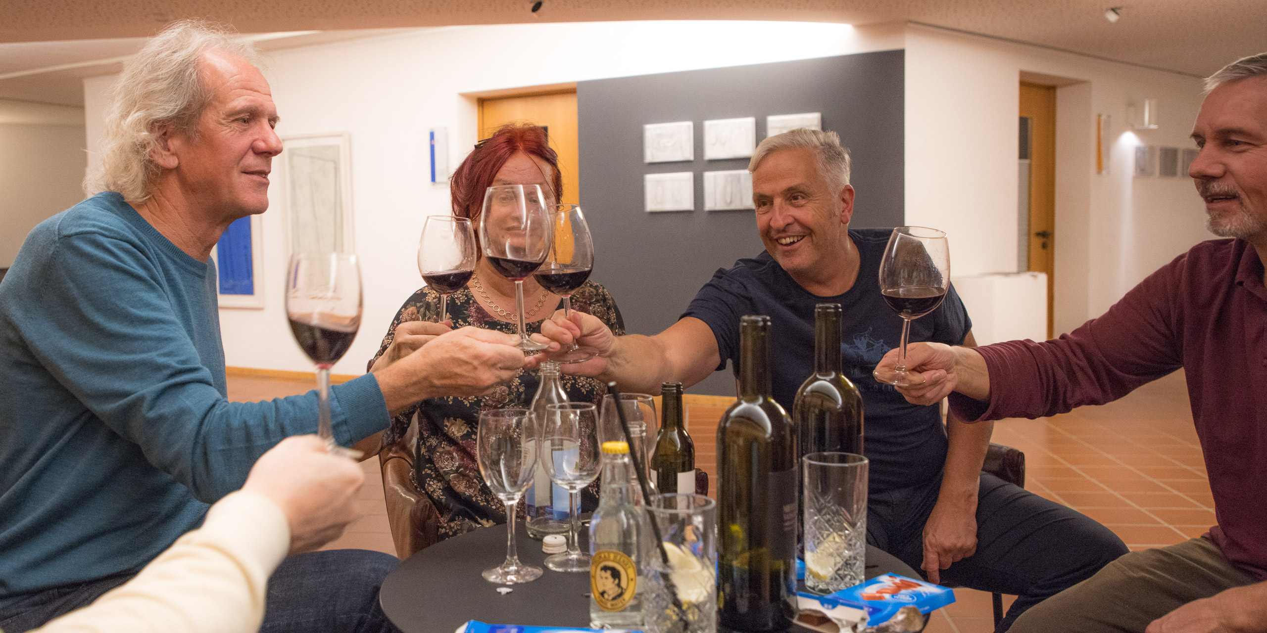 20221029230835 R5D 9690