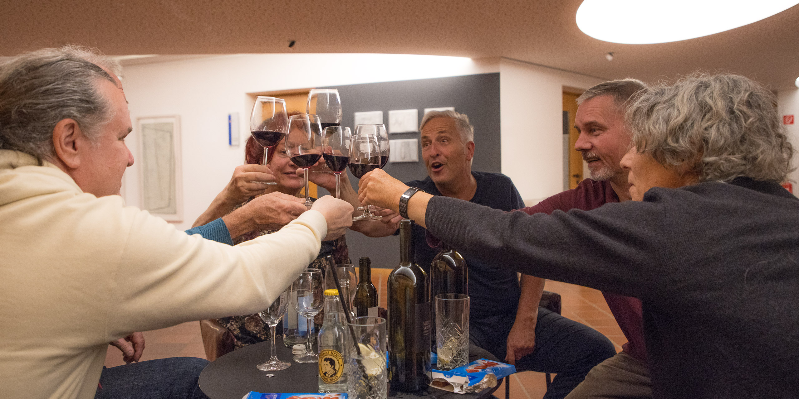 20221029230838 R5D 9703