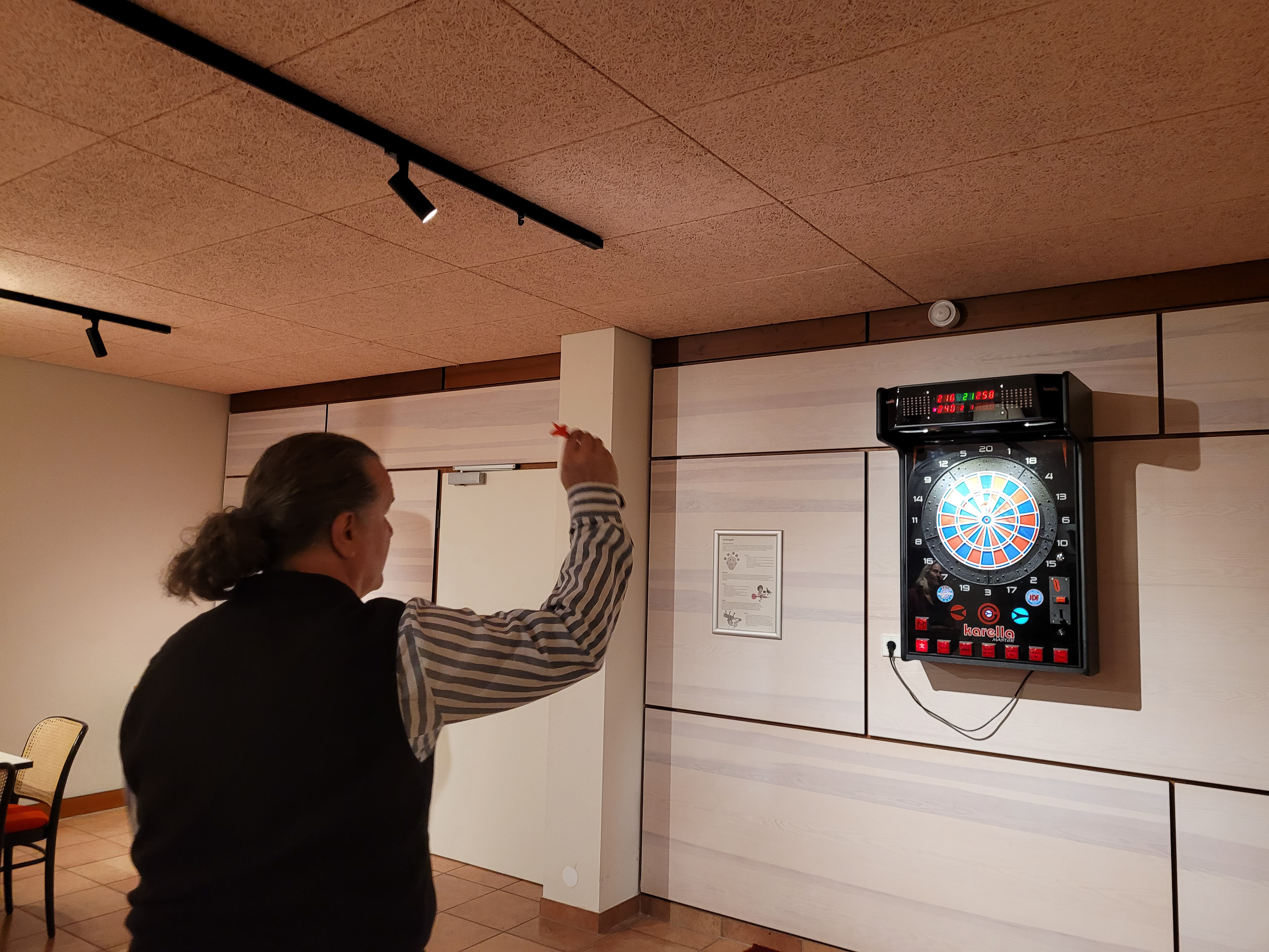 20231116210444 20231116 210444